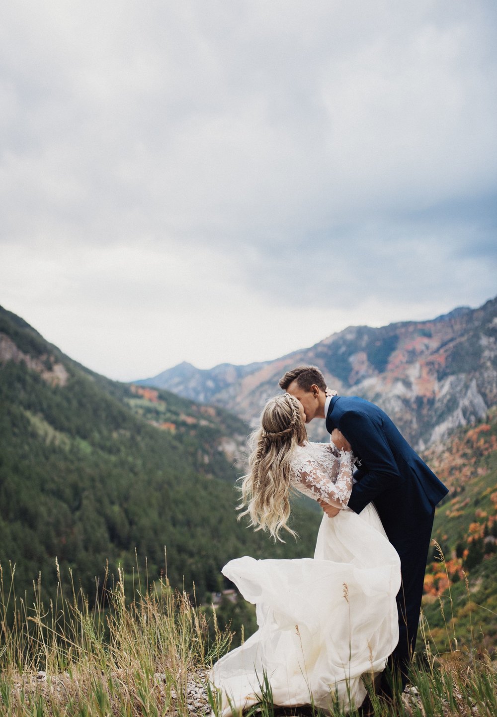 edenstraderphotography-fall-canyon-bridals.jpg