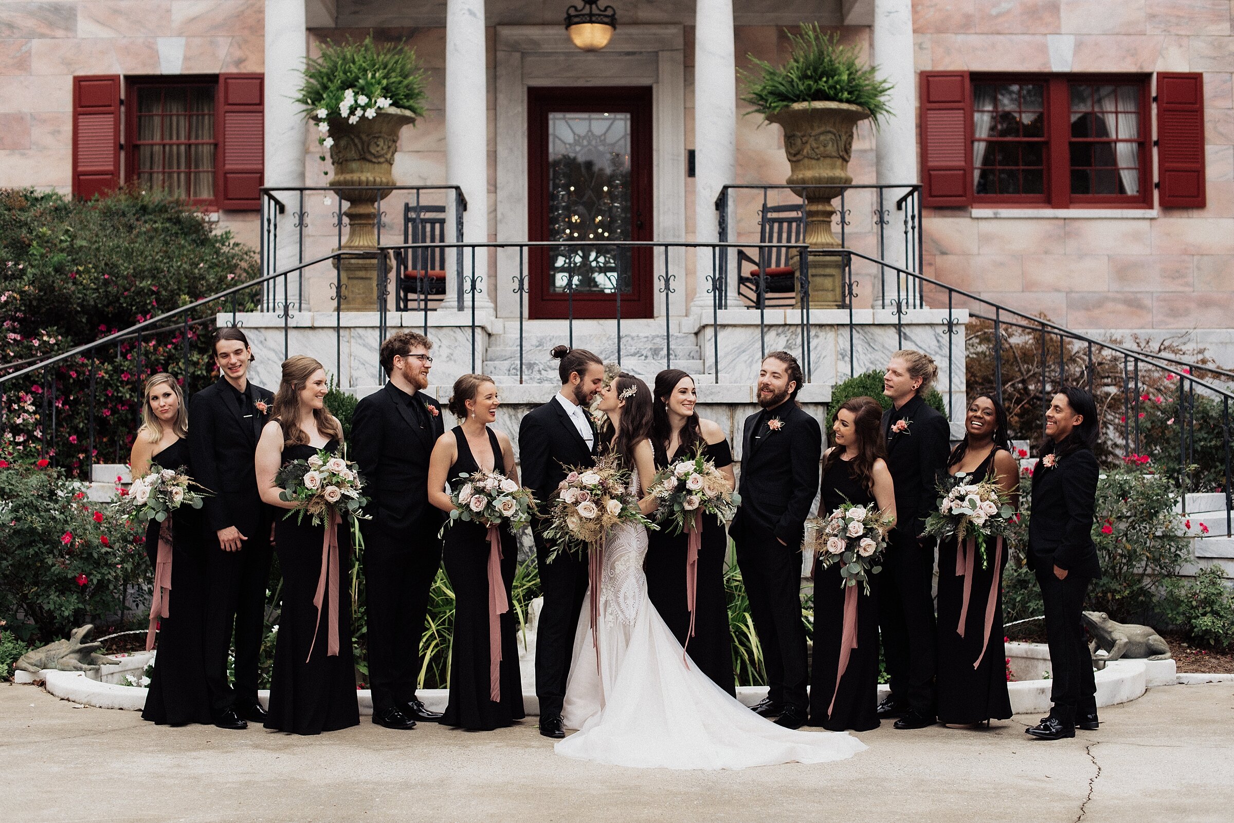 bridal party in georgia at tate house